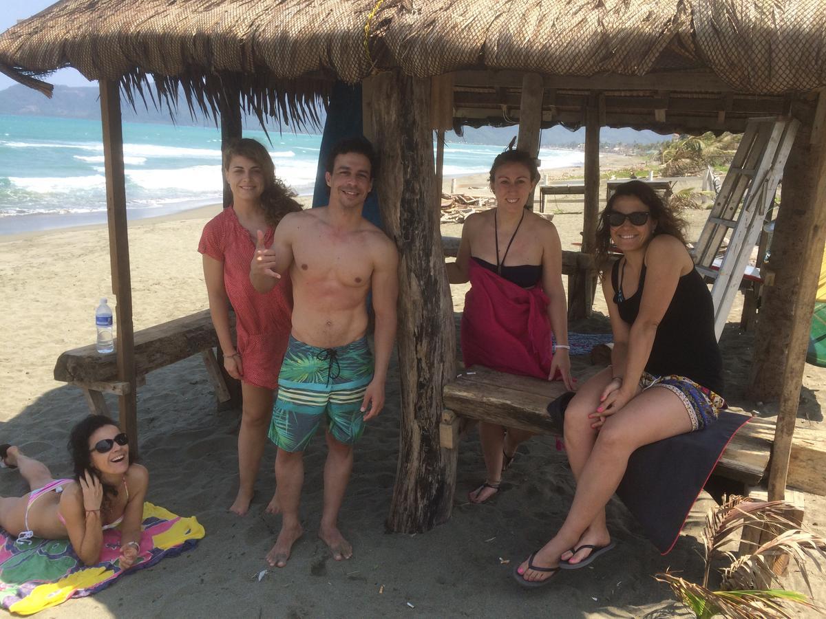 Hotel North Shore Surf Camp Baler Exterior foto